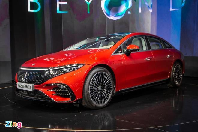 Cận cảnh xe điện Mercedes-Benz EQS tại Vietnam Motor Show 2022 - 2