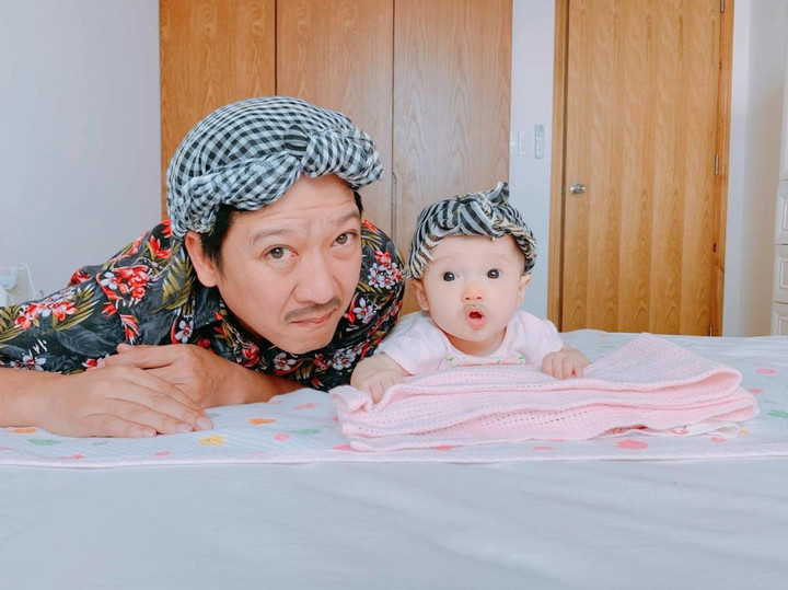 Nhã Phương công bố loạt khoảnh khắc đáng yêu của Trường Giang và ái nữ ngày nhỏ - 2