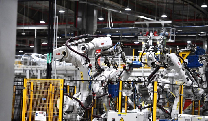 Phấn đấu đến 2030, thu nhập của người Việt Nam đạt 7.500 USD/người/năm - 1