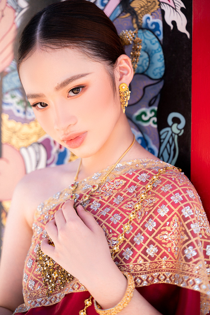 Võ Hoàng Yến và học trò kiêu sa trong tạo hình công chúa xứ chùa vàng - 4