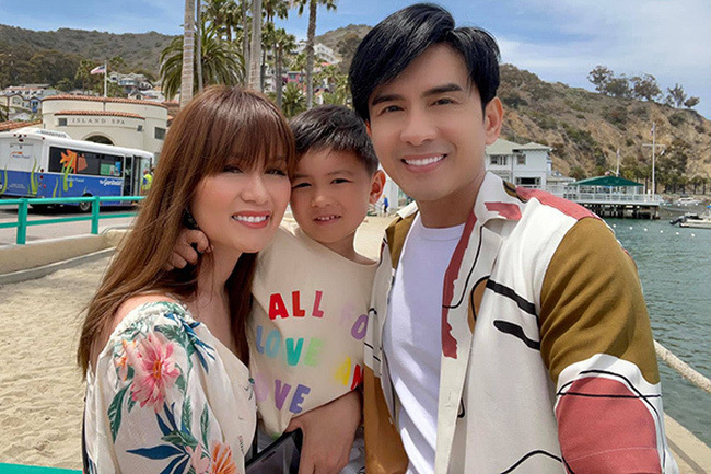 Đan Trường chúc mừng sinh nhật vợ cũ, chia sẻ ảnh gia đình bên nhau hạnh phúc - 4