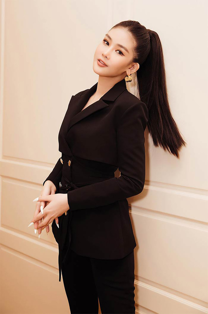 Lê Âu Ngân Anh thay đổi thế nào sau 5 năm đăng quang hoa hậu trong ồn ào? - 8