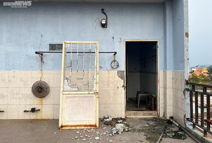 TP.HCM: Hiện trường hoang tàn sau 3 tháng cháy kho hóa chất của Cty An Minh Thức - 15