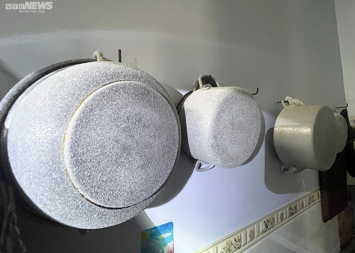 TP.HCM: Hiện trường hoang tàn sau 3 tháng cháy kho hóa chất của Cty An Minh Thức - 13