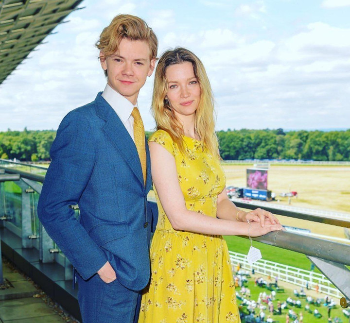 Nữ diễn viên 2 lần kết hôn và ly hôn với tỷ phú Elon Musk - 3