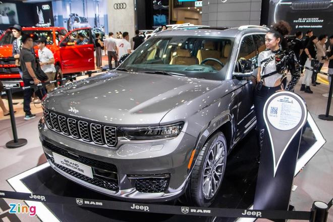 XeJeep Grand Cherokee giá hơn 6 tỷ đồng có gì đặc biệt? - 2