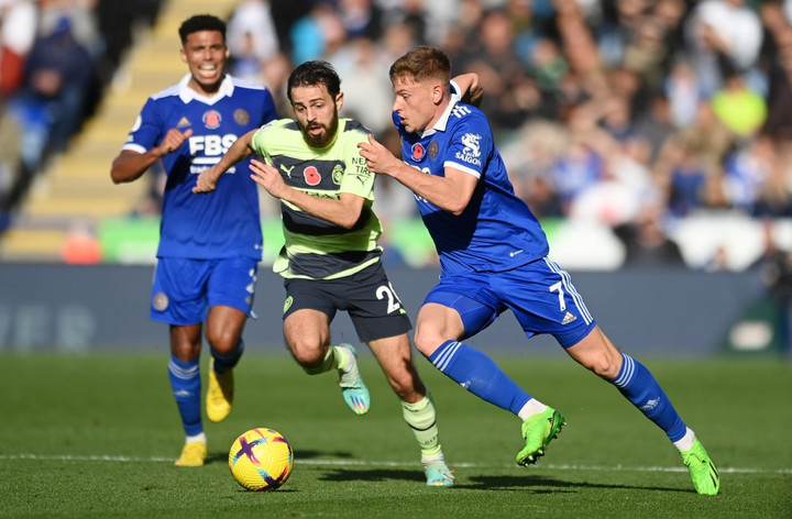 Trực tiếp bóng đá Leicester 0-1 Man City: De Bruyne ghi bàn siêu phẩm - 1