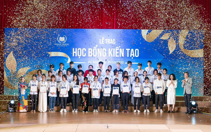 Vinschool trao học bổng kiến tạo năm thứ 2 cho 40 học sinh - 1