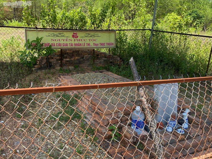 Dự án bãi đậu xe 'treo' hơn nửa thập kỷ sau khi san phẳng mộ vợ vua nhà Nguyễn - 11