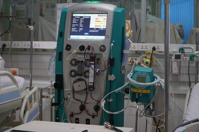 Vì sao bệnh nhân sốt xuất huyết phải trả hàng trăm triệu đồng viện phí? - 2