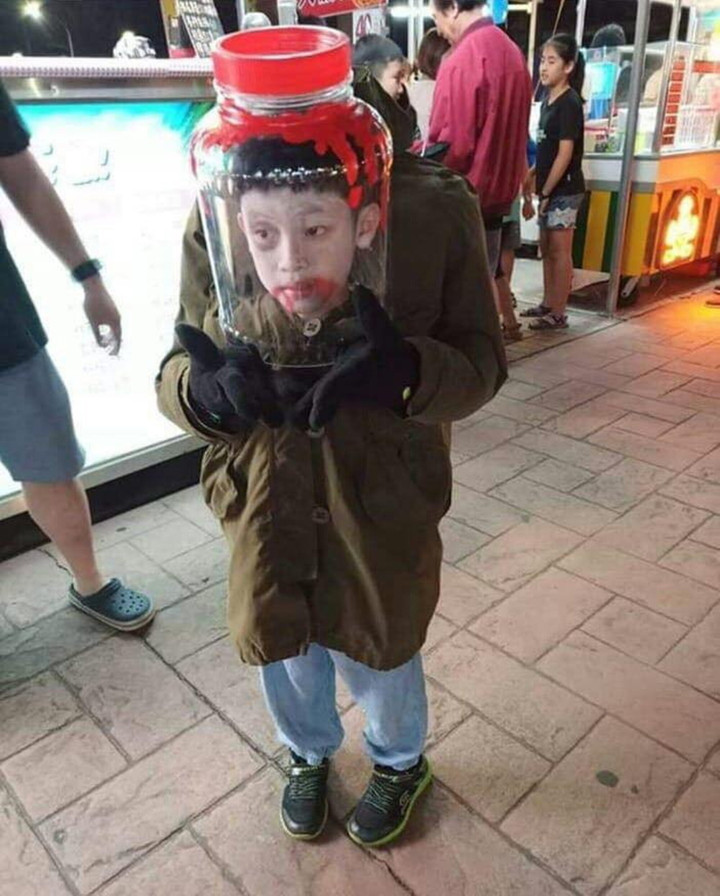 Cười xỉu với những màn hóa trang '1 phần đáng sợ 9 phần hài hước' - 4