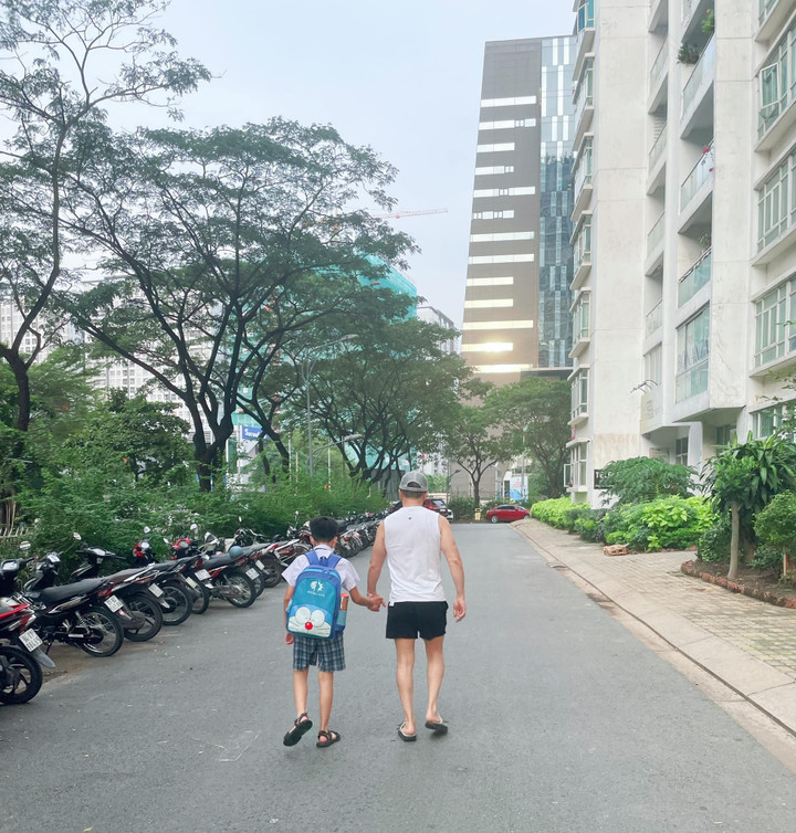 Khánh Ngọc bật mí quan hệ giữa bạn trai Việt Kiều và con trai - 4