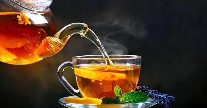 Vì sao không nên uống trà vào buổi sáng? - 2