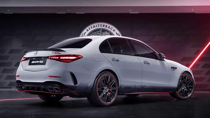 Mercedes-AMG C63 phiên bản F1 ra mắt - 7