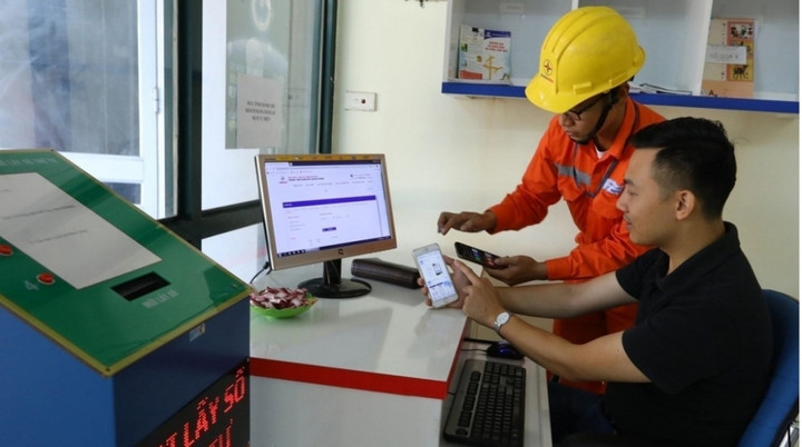 EVN đề xuất đơn giản hóa thủ tục hành chính với dịch vụ điện - 1
