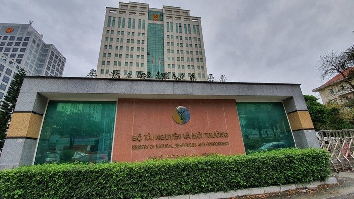 Cán bộ sau khi thôi giữ chức vụ 1-2 năm mới được thành lập doanh nghiệp - 2