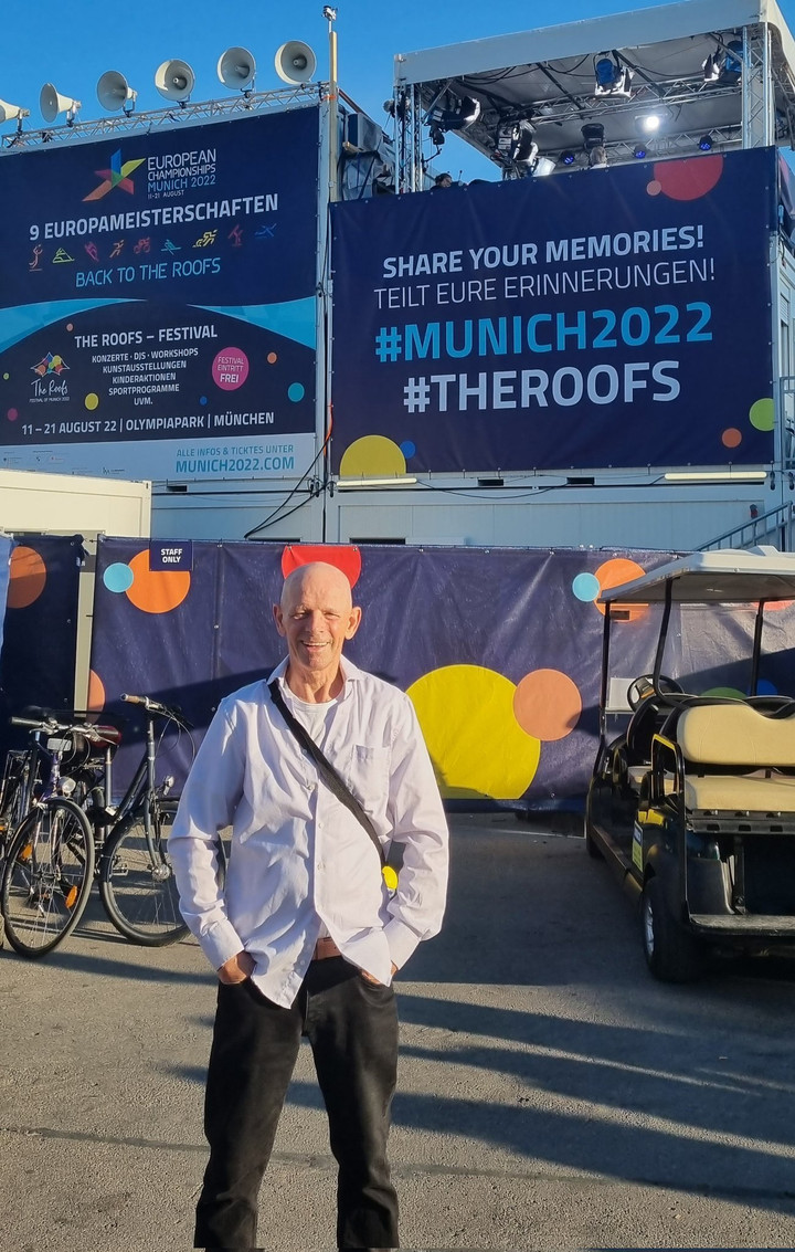 Bí ẩn việc người đàn ông có khả năng hút mọi đồ vật lên người bằng suy nghĩ - 4