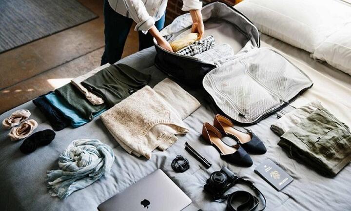 Bí quyết đóng gói hành lý gọn nhẹ khi đi du lịch - 2