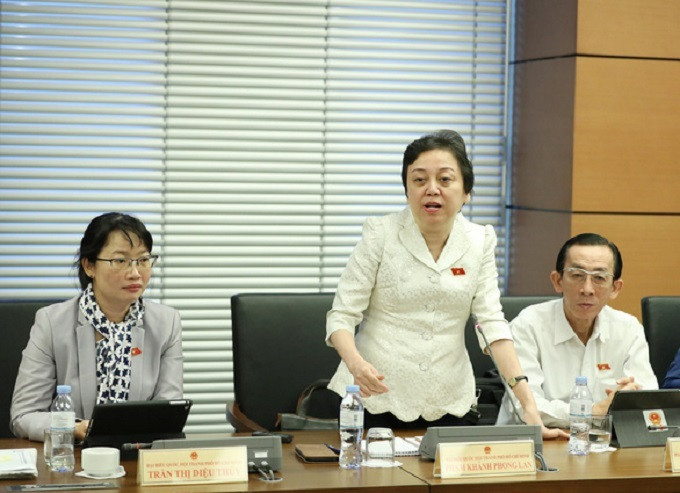 Người tiêu dùng mua phải thuốc giả nhưng không được đền bù là chưa thỏa đáng - 1