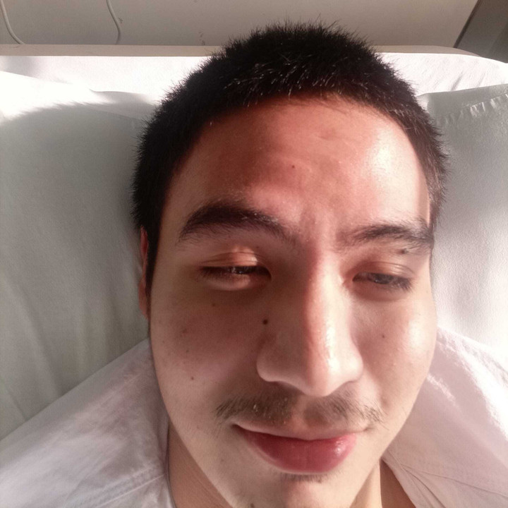 Nuôi rắn hổ mang làm thú cưng vì ‘hiền lành như lươn’, chàng trai trả giá đắt - 3