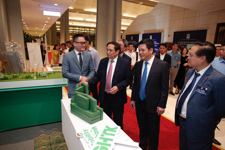 Giao Hàng Tiết Kiệm được vinh danh Thương hiệu quốc gia 2022 - 1