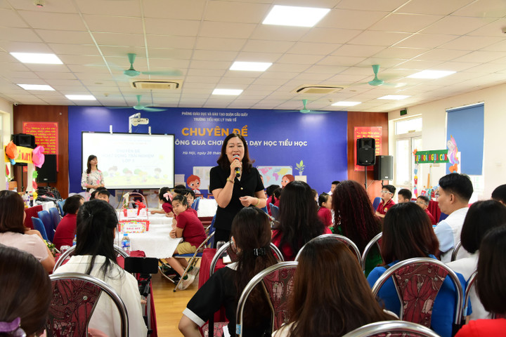 'Học thông qua chơi' tại Trường tiểu học Lý Thái Tổ - 5