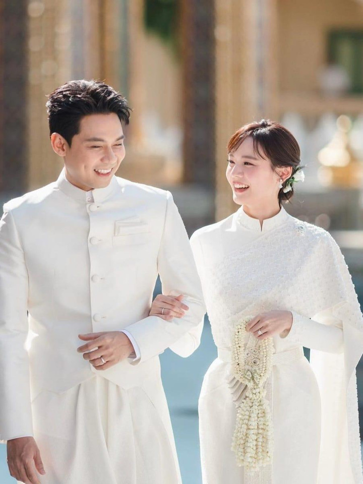 Chuyện tình 12 năm của cặp 'tiên đồng, ngọc nữ' showbiz Thái Lan - 2