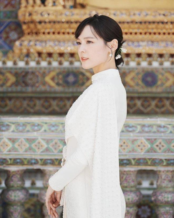 Chuyện tình 12 năm của cặp 'tiên đồng, ngọc nữ' showbiz Thái Lan - 9