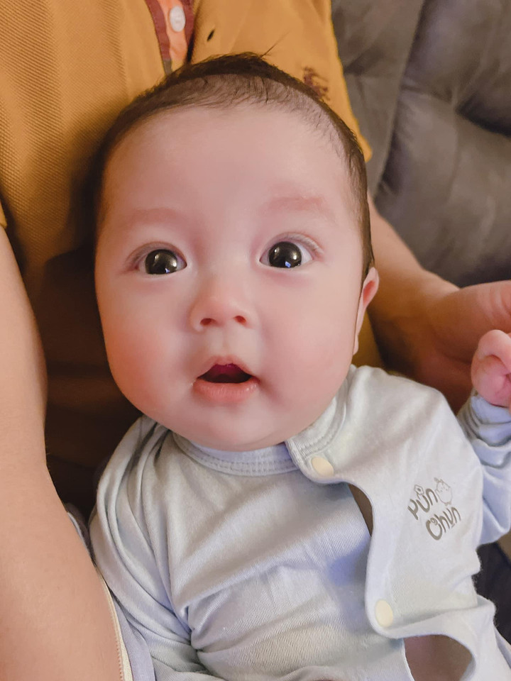 Bằng Kiều khoe loạt ảnh xinh như thiên thần của cậu con trai thứ tư - 3