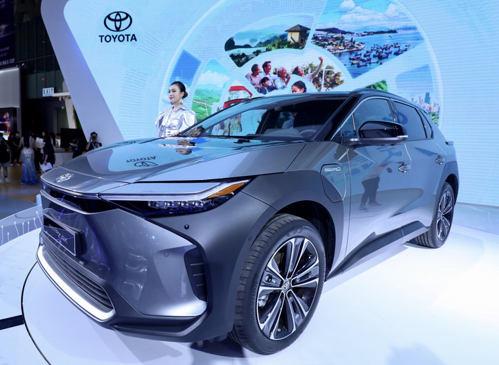 Loạt xe điện vừa được giới thiệu tại Việt Nam - 31