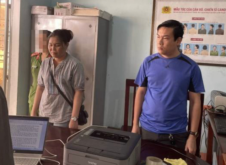 Giải cứu 7 thiếu nữ bị lừa bán cho 'động' massage - 1