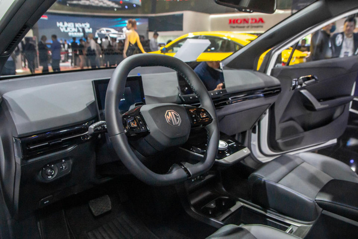 Loạt xe điện vừa được giới thiệu tại Việt Nam - 60