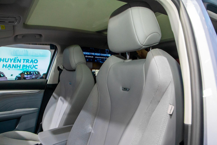 Loạt xe điện vừa được giới thiệu tại Việt Nam - 52