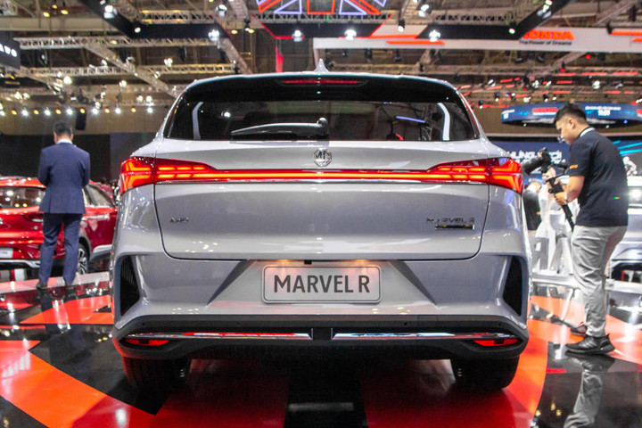 Loạt xe điện vừa được giới thiệu tại Việt Nam - 44