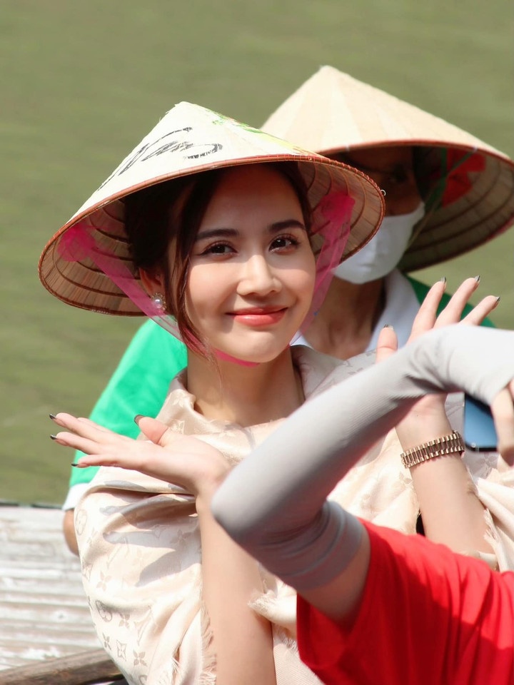 Sao Việt 6/11: Vợ chồng Tăng Thanh Hà tổ chức tiệc kỷ niệm 10 năm ngày cưới - 3