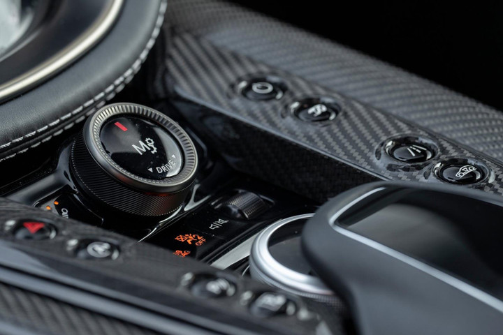 Những mẫu SUV mạnh nhất Việt Nam - 14