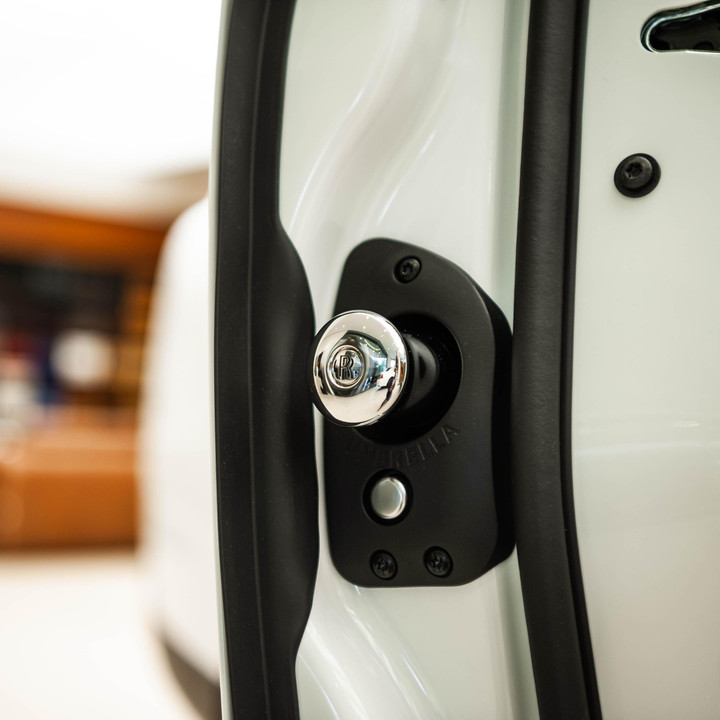 Những mẫu SUV mạnh nhất Việt Nam - 51