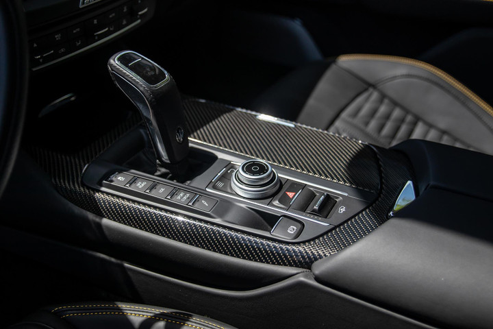 Những mẫu SUV mạnh nhất Việt Nam - 67