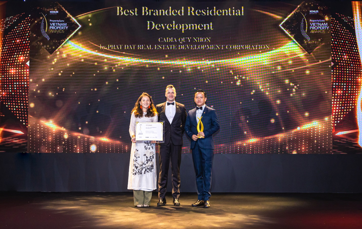 Phát Đạt được vinh danh Top 10 Nhà phát triển Bất động sản tiêu biểu 2022 - 3