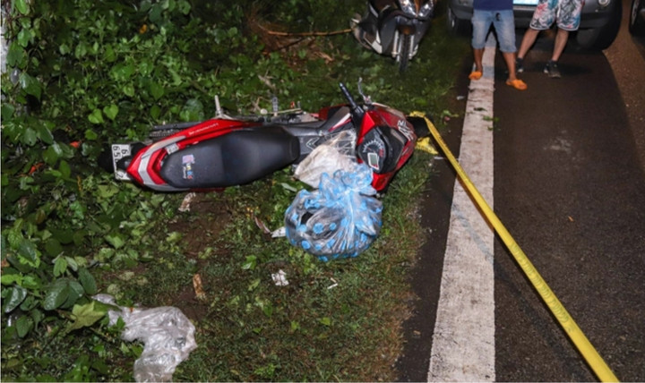 Tài xế ô tô bỏ trốn sau khi tông chết 2 người trên đèo Bảo Lộc - 1