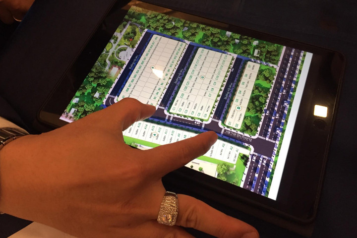 Nhiều tháng không có giao dịch, môi giới đất nền chật vật chuyển nghề - 1