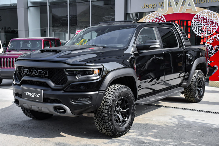 10 mẫu xe Mỹ mạnh nhất năm 2022 - ô tô điện chiếm ưu thế - 7