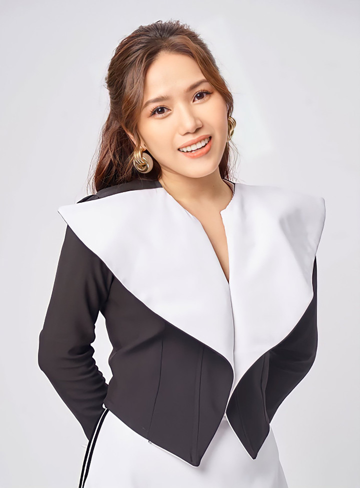 Thuỳ Chi: Hai lần dừng ca hát do sự cố và cuộc sống kín tiếng tuổi 32 - 1