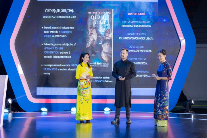 Hành trình khắc họa vẻ đẹp Việt Nam qua những trang sách - 2