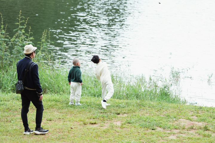 Trà My Idol hiếm hoi khoe hình ảnh hạnh phúc, thân mật cùng ông xã đại gia - 4