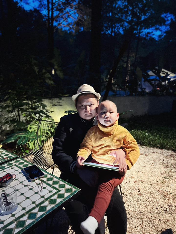 Trà My Idol hiếm hoi khoe hình ảnh hạnh phúc, thân mật cùng ông xã đại gia - 2