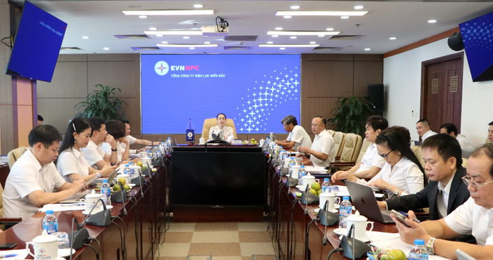 EVNNPC: Sản lượng điện thương phẩm dự kiến đạt 93,3 tỷ kWh trong năm 2023 - 1