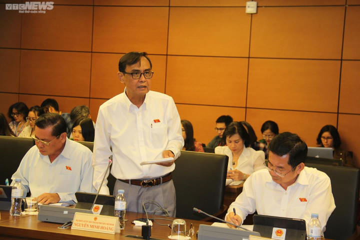 Giao quyền điều hành xăng dầu về Bộ Công Thương: Đại biểu Quốc hội nói gì? - 2