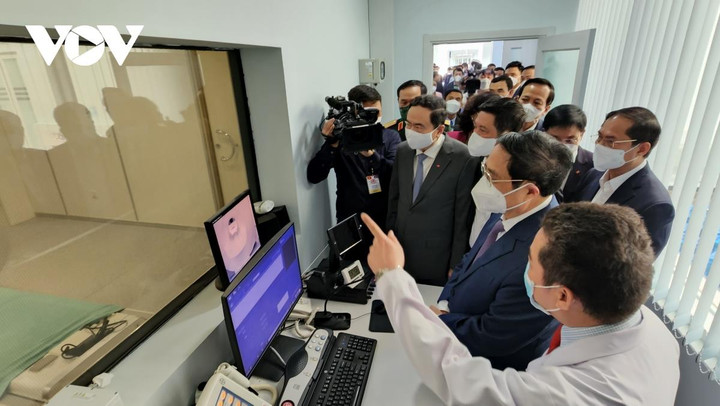 Thủ tướng: Bệnh viện Chợ Rẫy - Phnom Penh tô thắm tình hữu nghị hai nước - 3