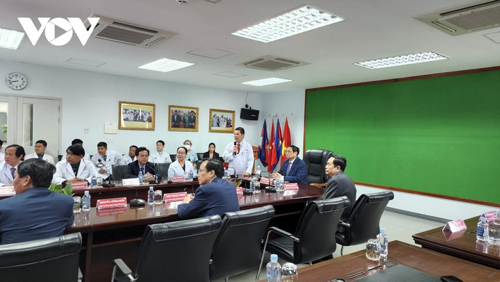 Thủ tướng: Bệnh viện Chợ Rẫy - Phnom Penh tô thắm tình hữu nghị hai nước - 2